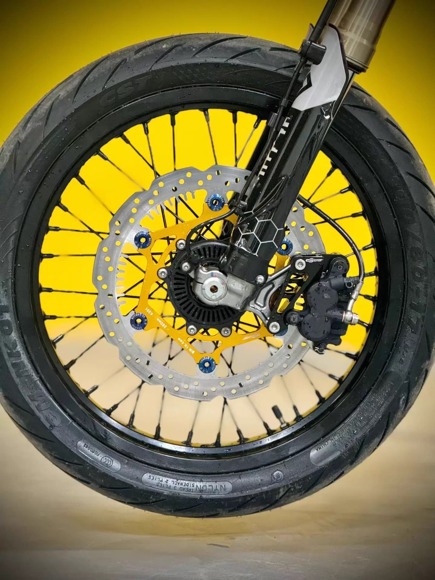 Kit de Mejora de Frenos Ultra  - Front Rear Brake Caliper Bracket Kit reseña y precio